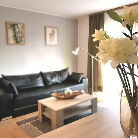 Stecher Apartment *